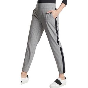 Athleta black and gray plaid Brooklyn ankle pants size 10